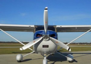 Hartzell Top Prop for a Cessna 182S/T. Propeller PartsMarket, Inc. 772-464-0088