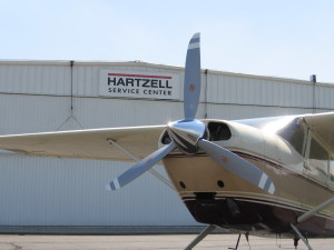 Hartzell 3-blade STC for Cessna 185. Scimitar Blade Design. Propeller PartsMarket, Inc. 772-464-0088